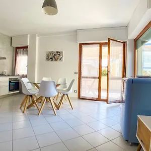 https://artist-alguerhouse.in-sardinia.net